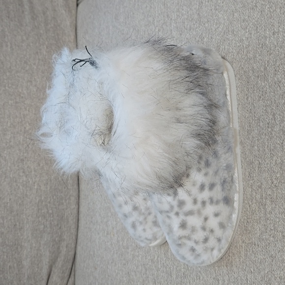 Pretty You London Fern in Snow Leopard Bootie Slippers - Picture 7 of 13